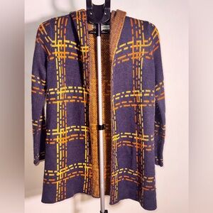 Absolutely Famous Orange and Black Knit Sweater